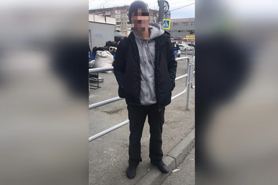 Карманник сел в маршрутку на остановке "Улица Чичерина". Фото: УМВД по Челябинску