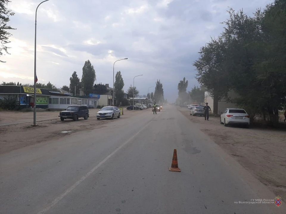 В Калаче под колеса иномарки попал школьник.