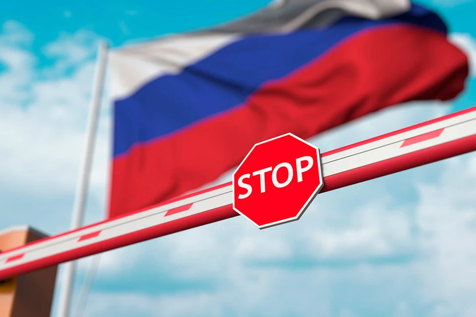 С понедельника, 19 сентября, в силу вступает запрет на въезд для россиян в страны Балтии и Польшу.