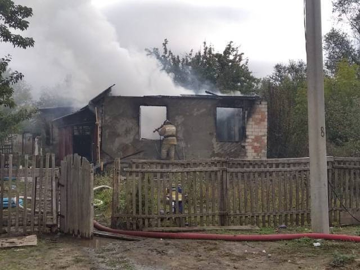 «Времени на спасение почти не было!»: что говорят в хуторе в Ростовской  области о пожаре, в котором погибли трое малышей - KP.RU