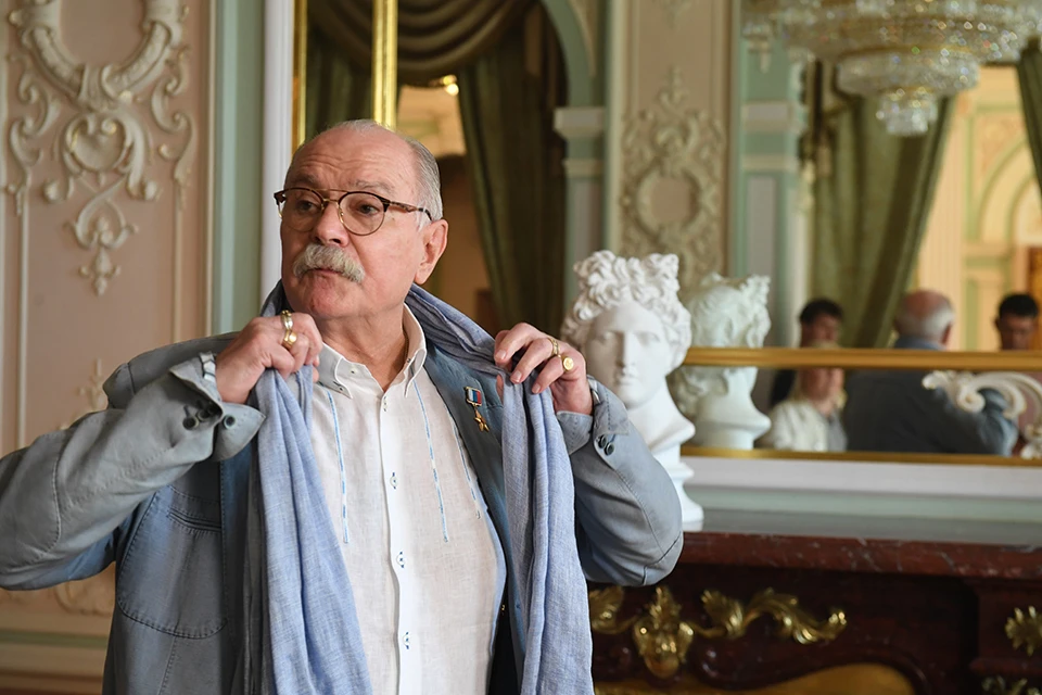 Режиссер дал несколько уроков молодежи во время фестиваля «Меридианы Тихого».