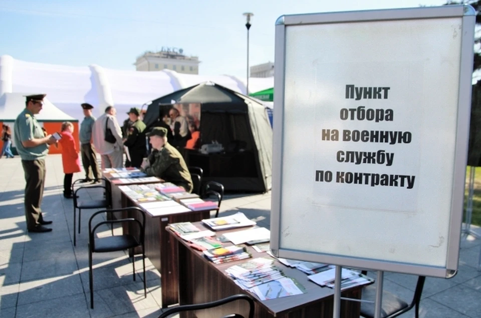 Для посетителей организуют развлекательную программу.
