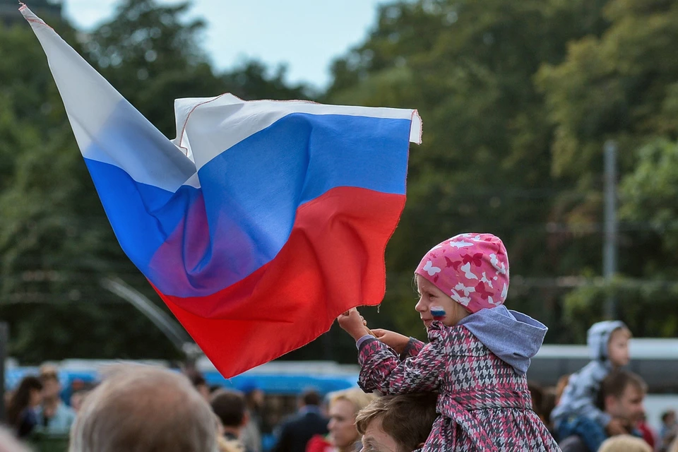 Жители России решили поддержать республики Донбасса, Запорожье и Херсонскую область в дни референдума.