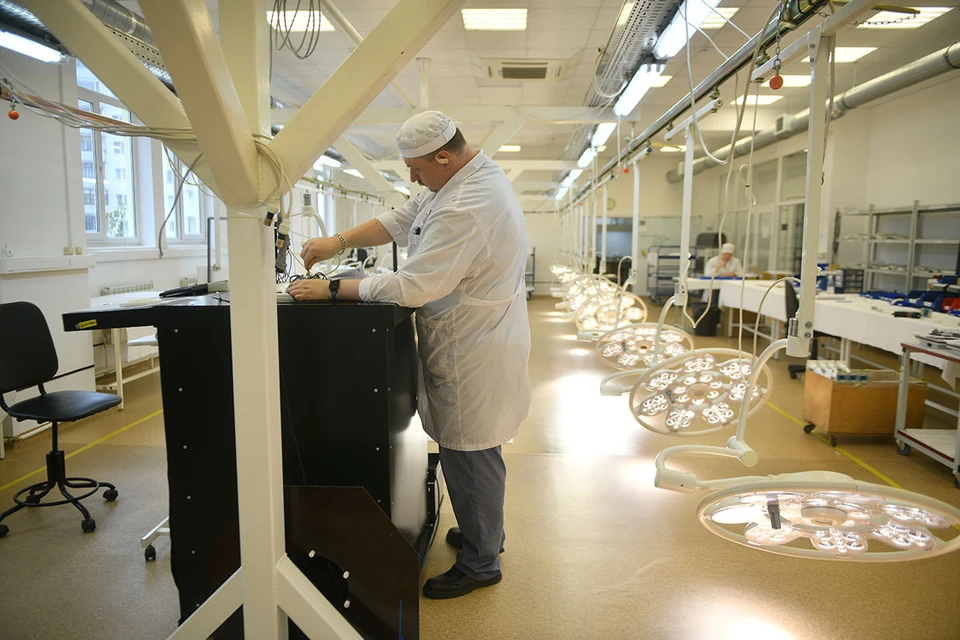 В Москве работают заводы, изготавливающие медицинские изделия.
