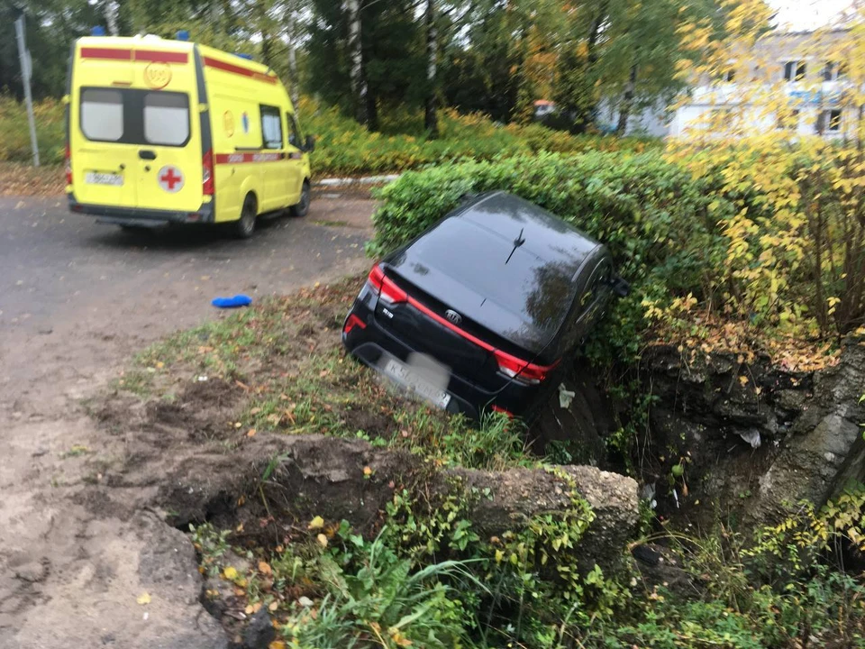 Фото с места аварии на Московском шоссе. Фото: ГИБДД по Тверской области