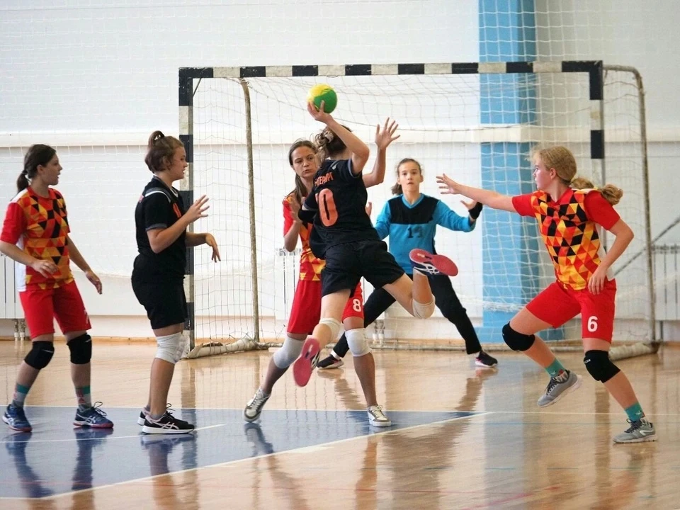 Победу среди девушек 2009 г.р. одержали спортсменки Санкт-Петербурга. Фото организаторов турнира.