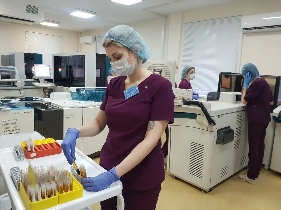 Обновили статистику заразившихся на 3 октября