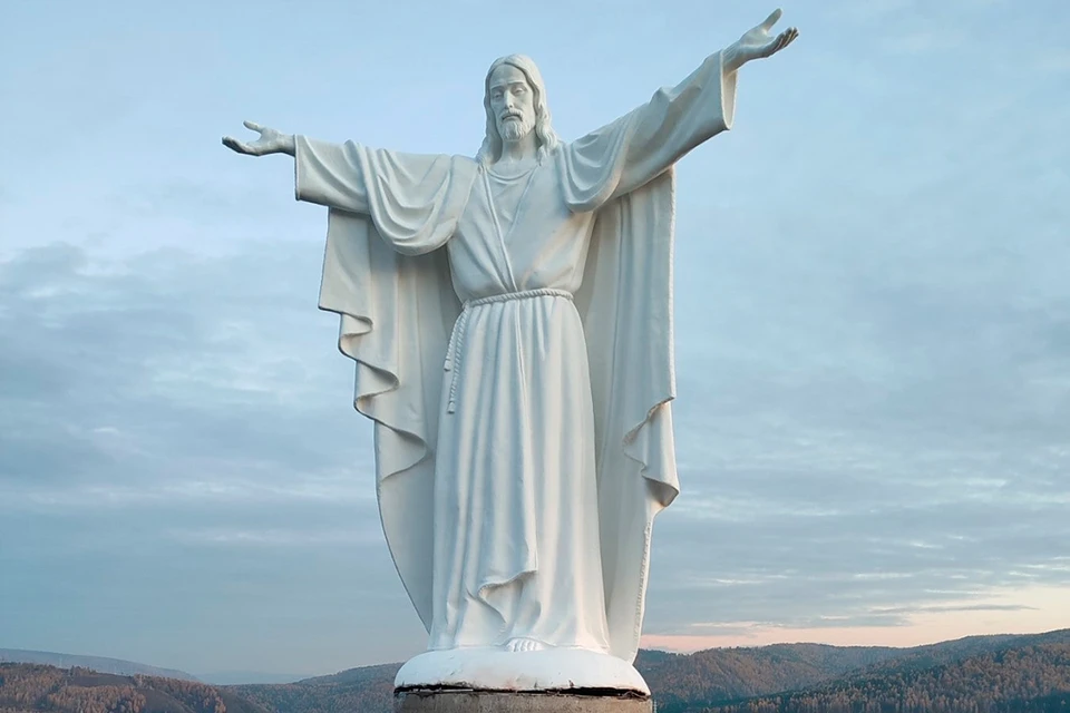 Все статуи иисуса