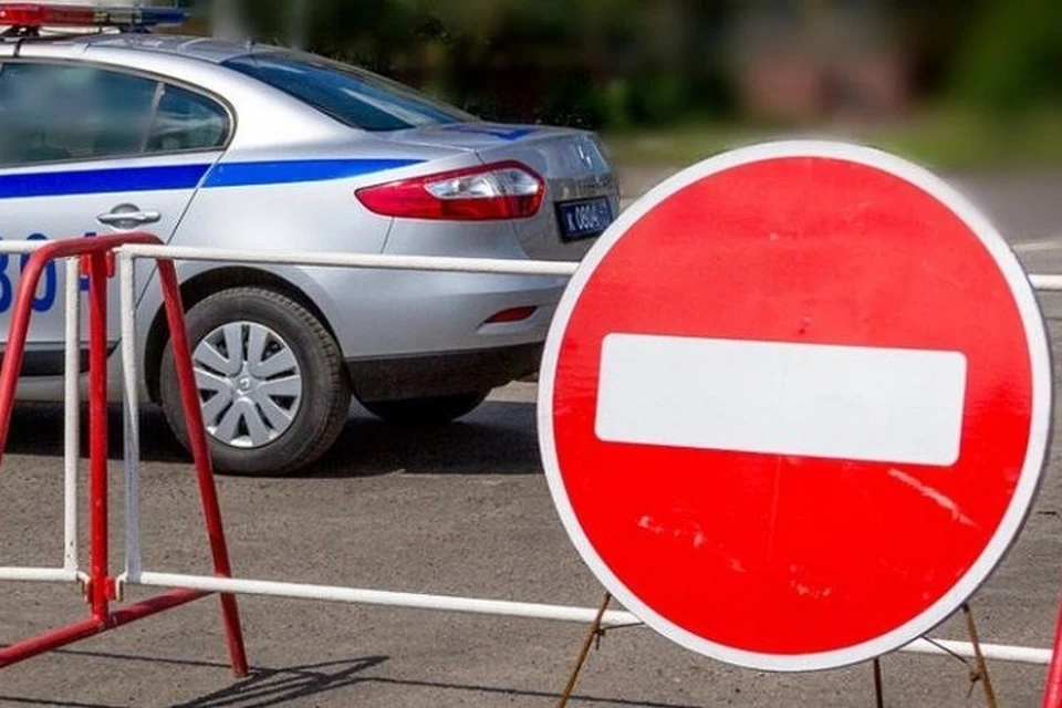 Проезд по мосту через Амур перекрыли в Хабаровске Фото: УГИБДД по магаданской области