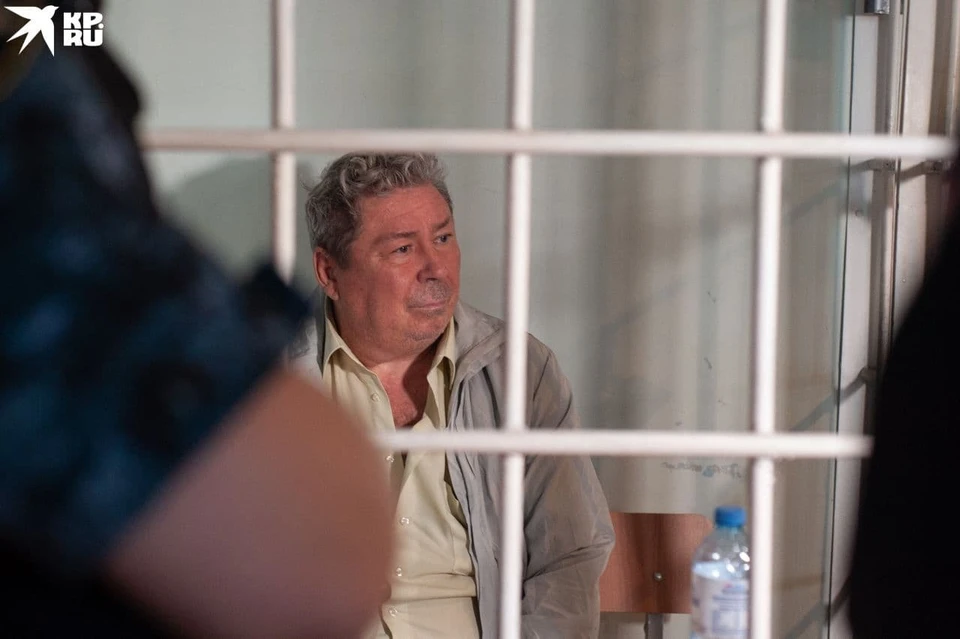 Виктор Чернобровин сейчас находится в СИЗО