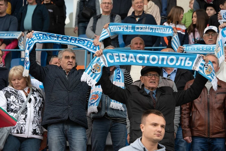 Для сотен тысяч болельщиков эта новость стала праздничной.