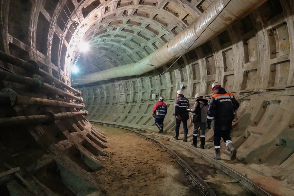 Выделение денег на строительство метро тормозят только сроки самого строительства.