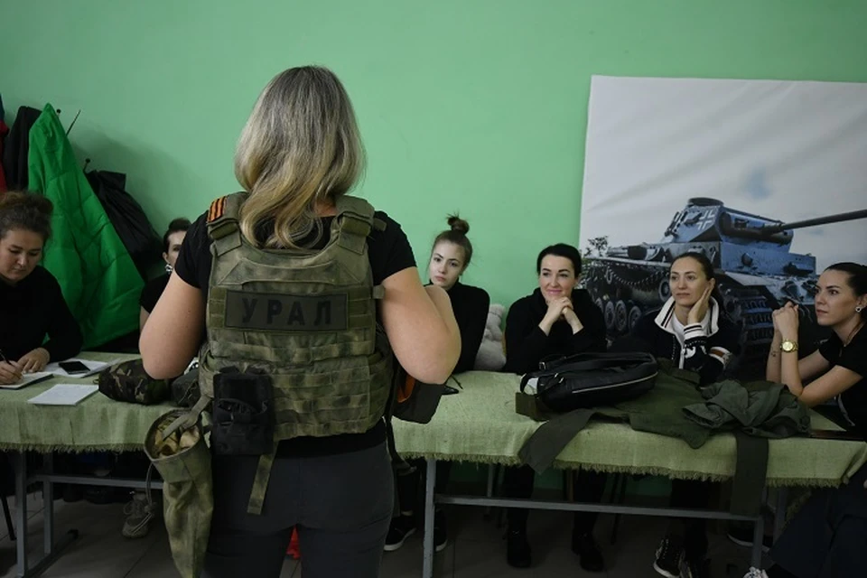 Швейная фабрика ИК-12 запустила производство разгрузочных жилетов в Хабаровском крае
