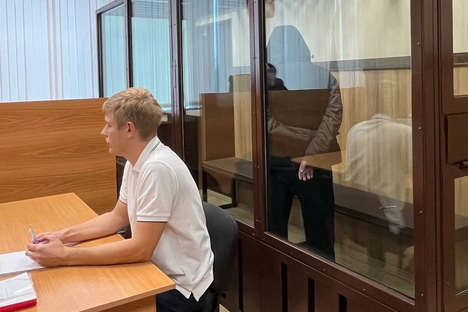 Рецидивисту грозит реальный тюремный срок.