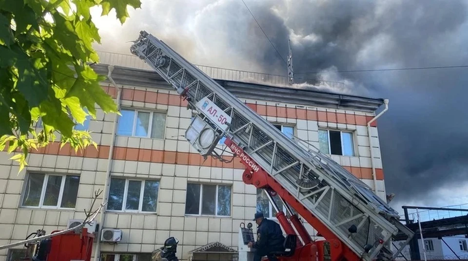 В Тюмени отремонтируют сгоревший в июне гараж областного правительства