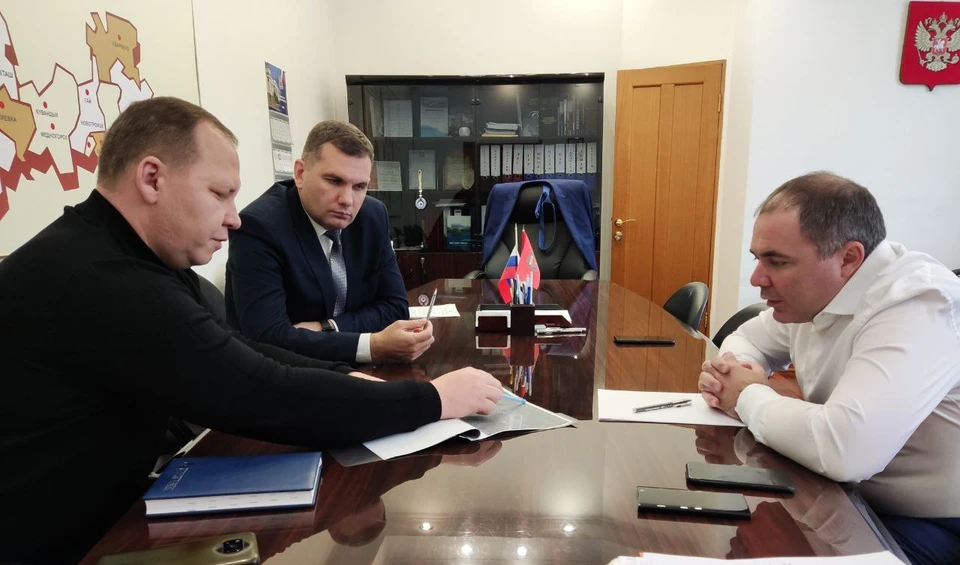 Инициативная группа жителей предложила высадить лесополосу между селом и аэродромом Фото: t.me/mpr_56