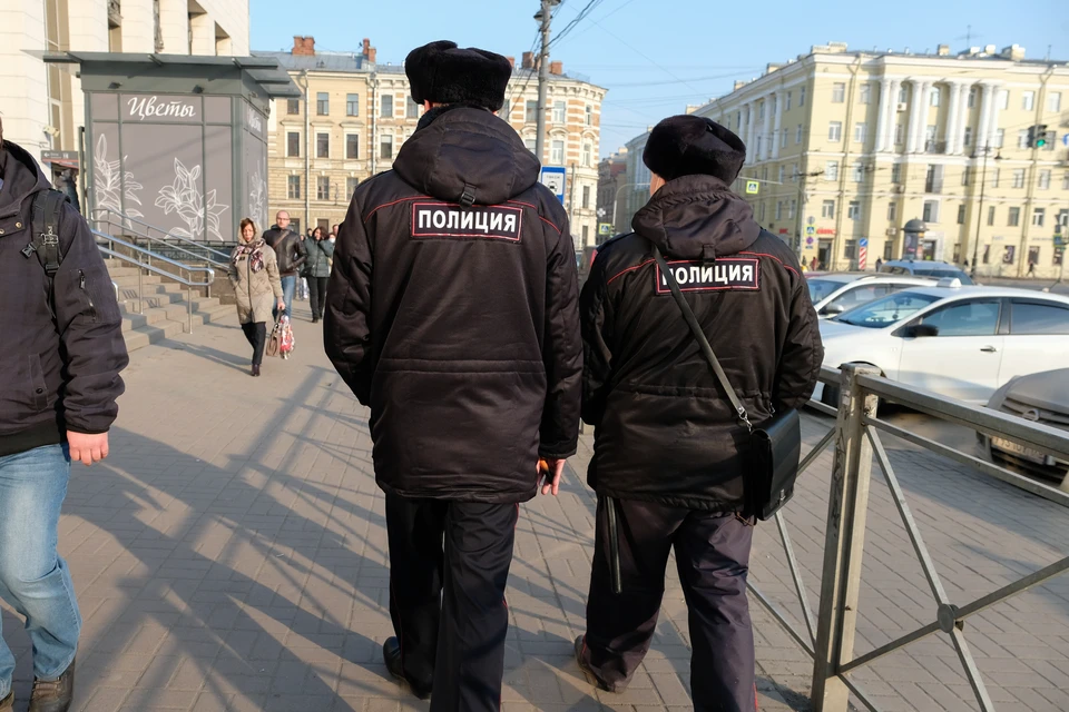 Беглов поздравил полицейских Петербурга с Днем сотрудника органов внутренних дел