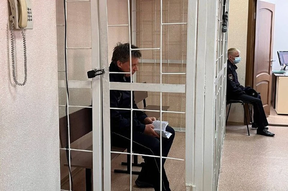 Александр Мысик в Дзержинском районном суде.