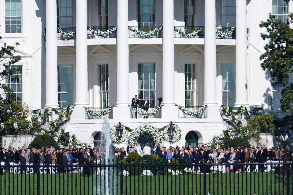 В резиденции американского президенты Байдена состоялось свадебное торжество
