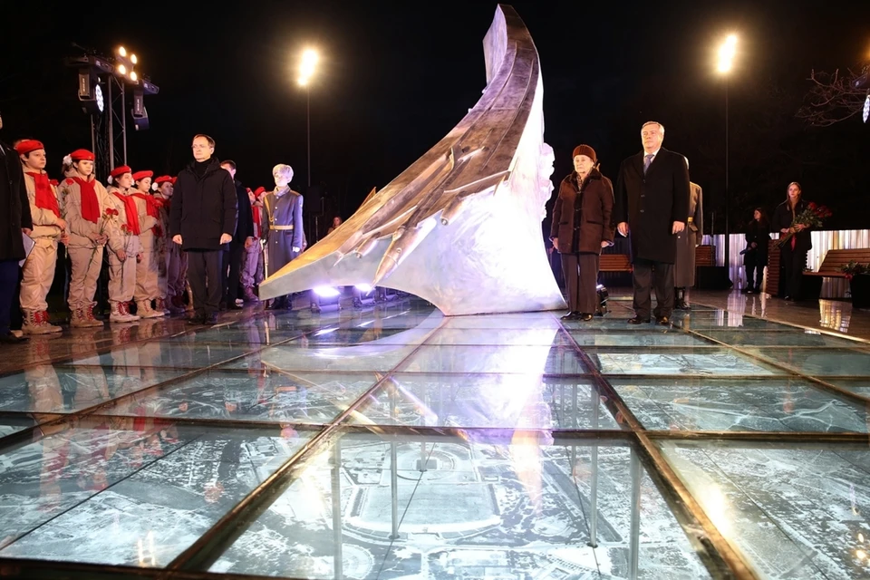 Памятник открыли в парке "Дружба". Фото: правительство Ростовской области.