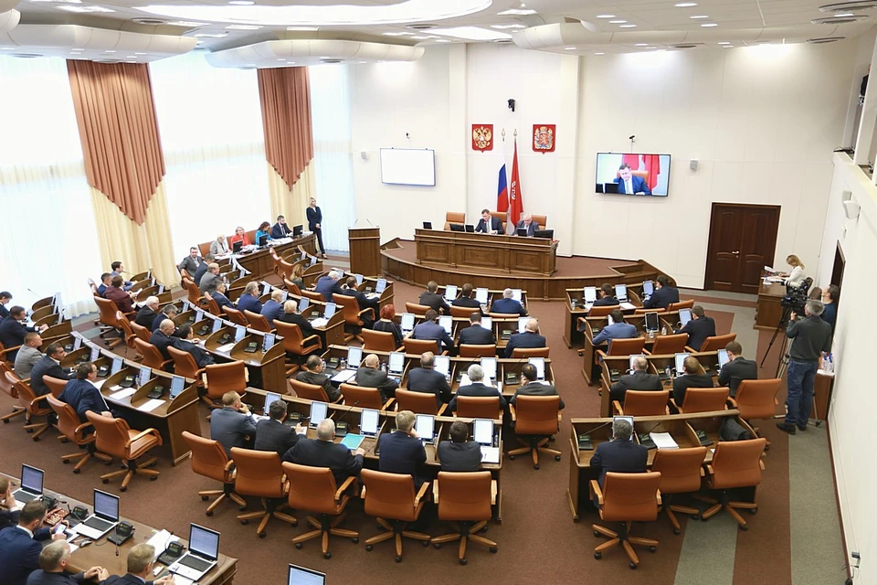 Депутаты приняли бюджет Красноярского края в первом чтении