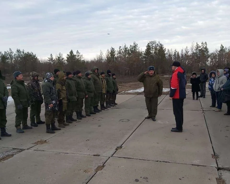 Военнослужащие встретились с родными. Фото: gy.orb.ru
