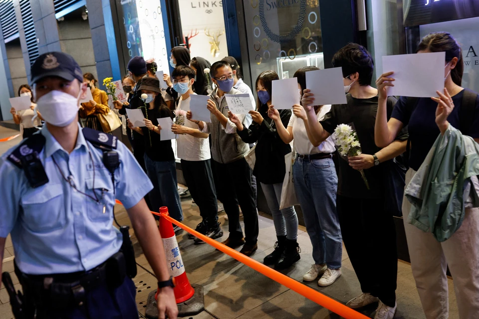 Протесты в Китае сократят выпуск iPhone на 6 миллионов