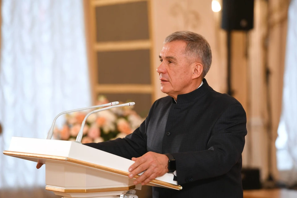 Указ о награждении медалью "Ана даны-Материнская слава" опубликован на сайте главы республики. Фото: tatarstan.ru