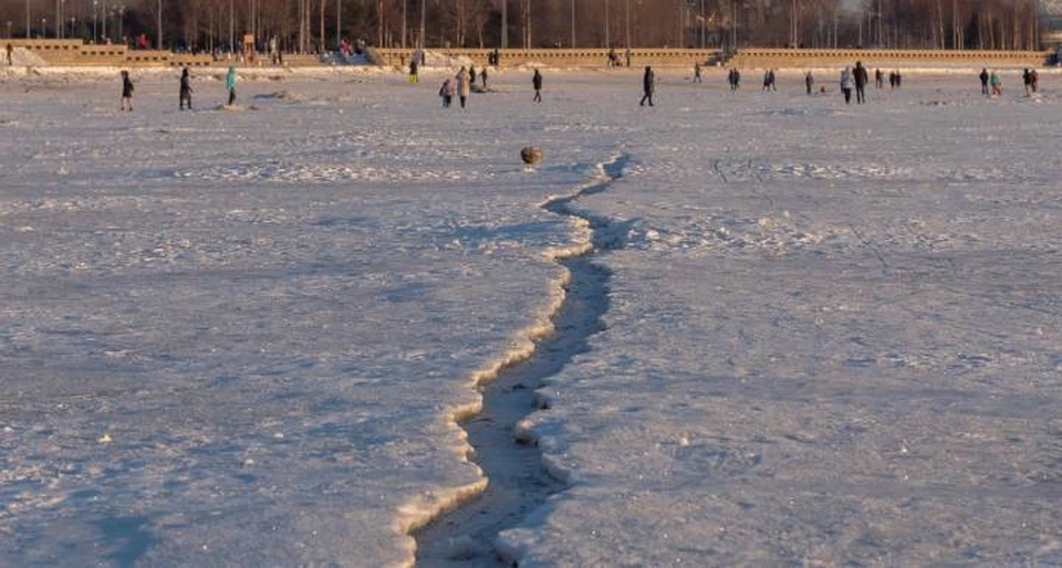 Пока на лед лучше не выходить.