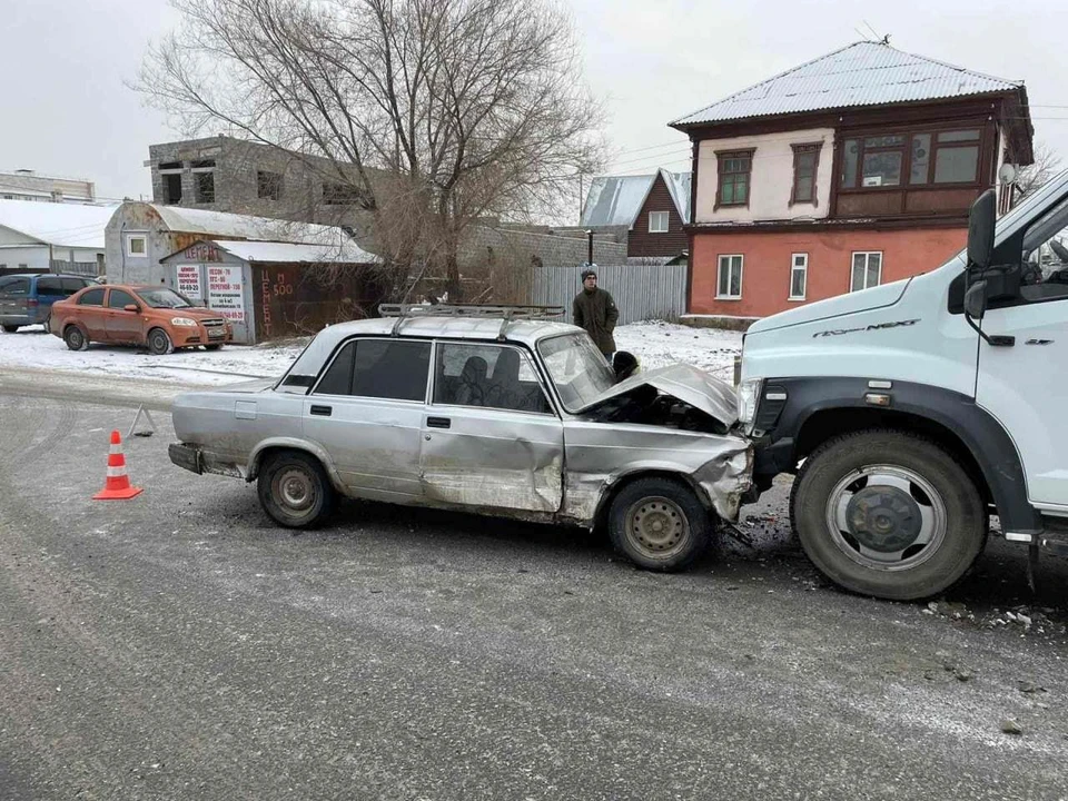 Водитель ВАЗ-2107 получил тяжелую травму головы