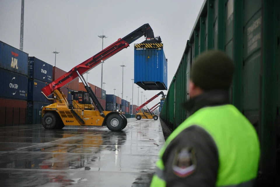 В Новосибирской области увеличились перевозки грузов по железной дороге.