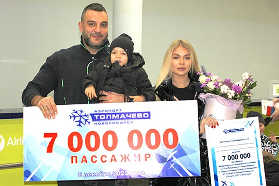 Новосибирский аэропорт Толмачево с начала 2022 года обслужил 7 млн пассажиров. Фото: пресс-служба Толмачево.