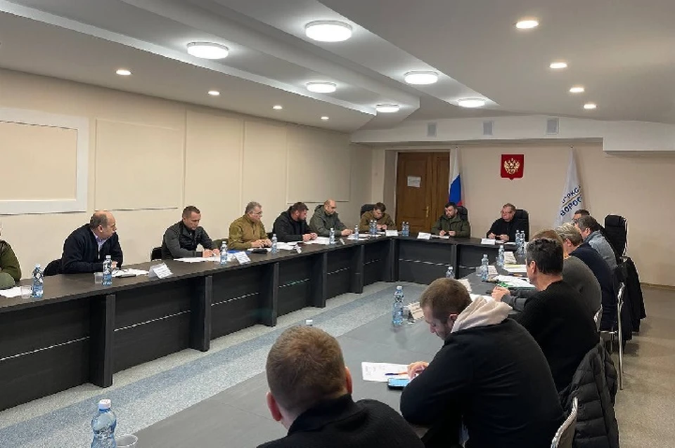На встрече поднималась тема водоснабжения и прохождения осенне-зимнего периода в Республике. Фото: пресс-служба Главы ДНР