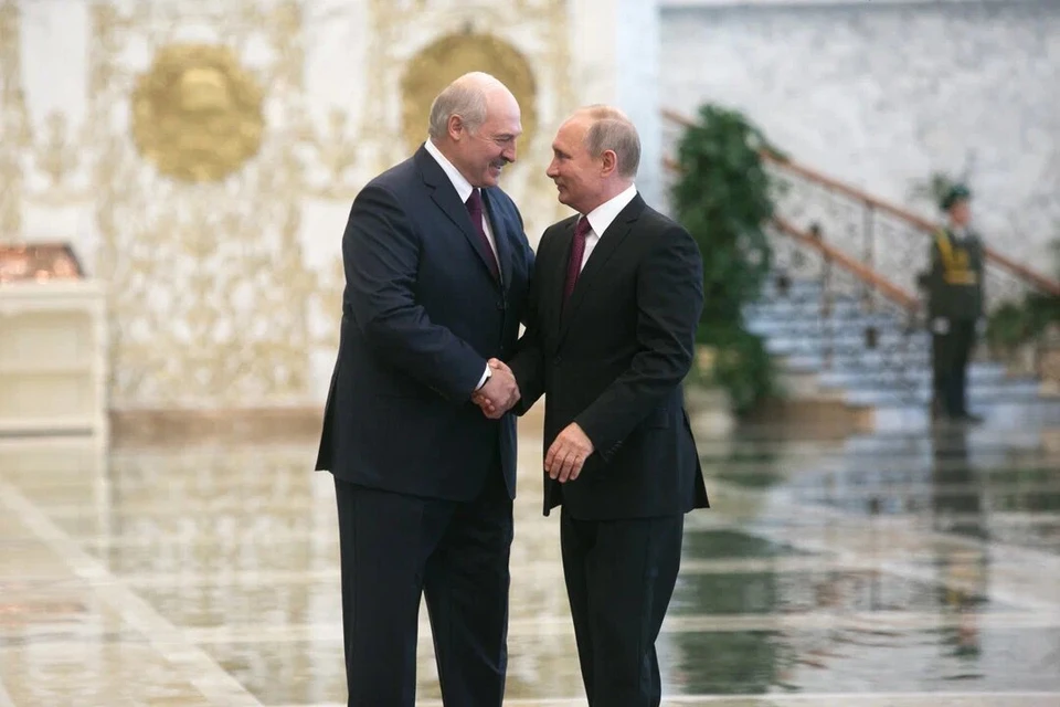 Лукашенко заявил, что ждет от правительства Беларуси четких ответов по договоренностям с Россией.