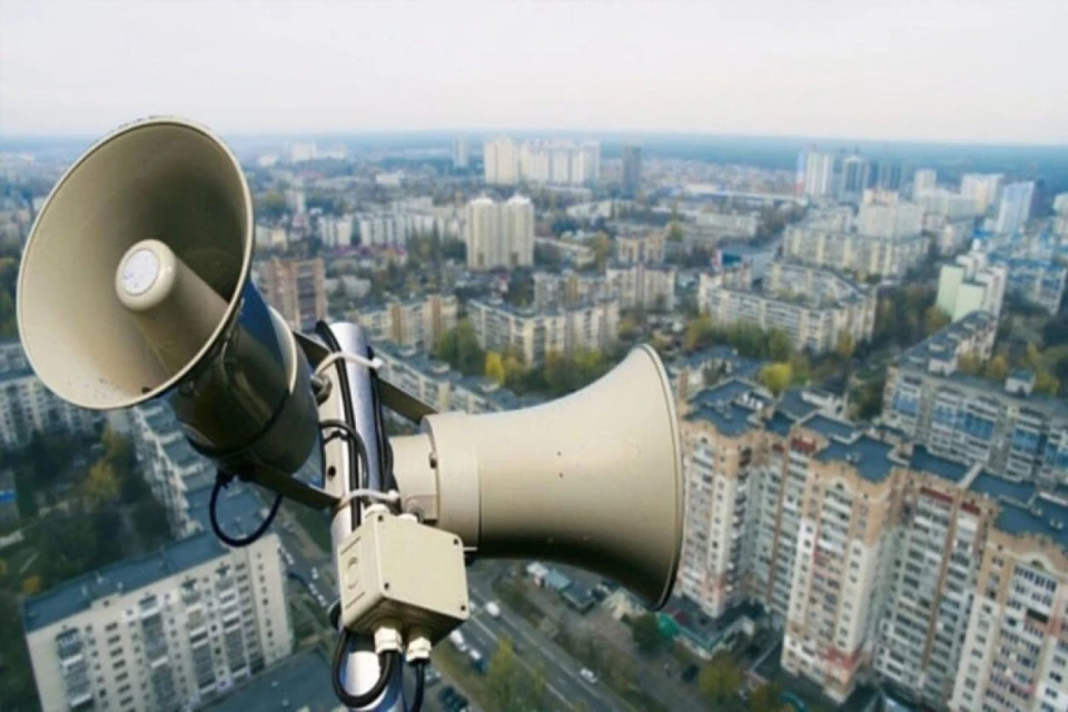 Сигналы воздушной тревоги звучат на Украине
