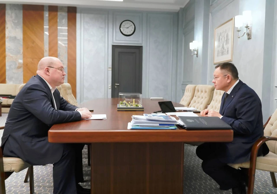 Беседу наполнило конкретное содержание. Фото: Telegram-канал Михаила Развожаева