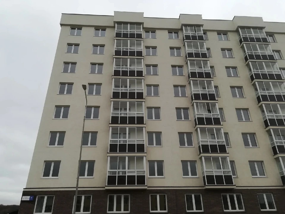 Восьмиэтажный дом №6 достроили в нижегородском ЖК «Новинки Smart City». Фото: «Типичный ЖК Новинки Smart City Нижний Новгород» Вконтакте
