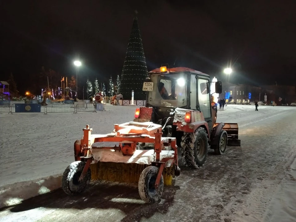 В Ульяновске муниципальные предприятия готовятся к снегопаду 29 декабря