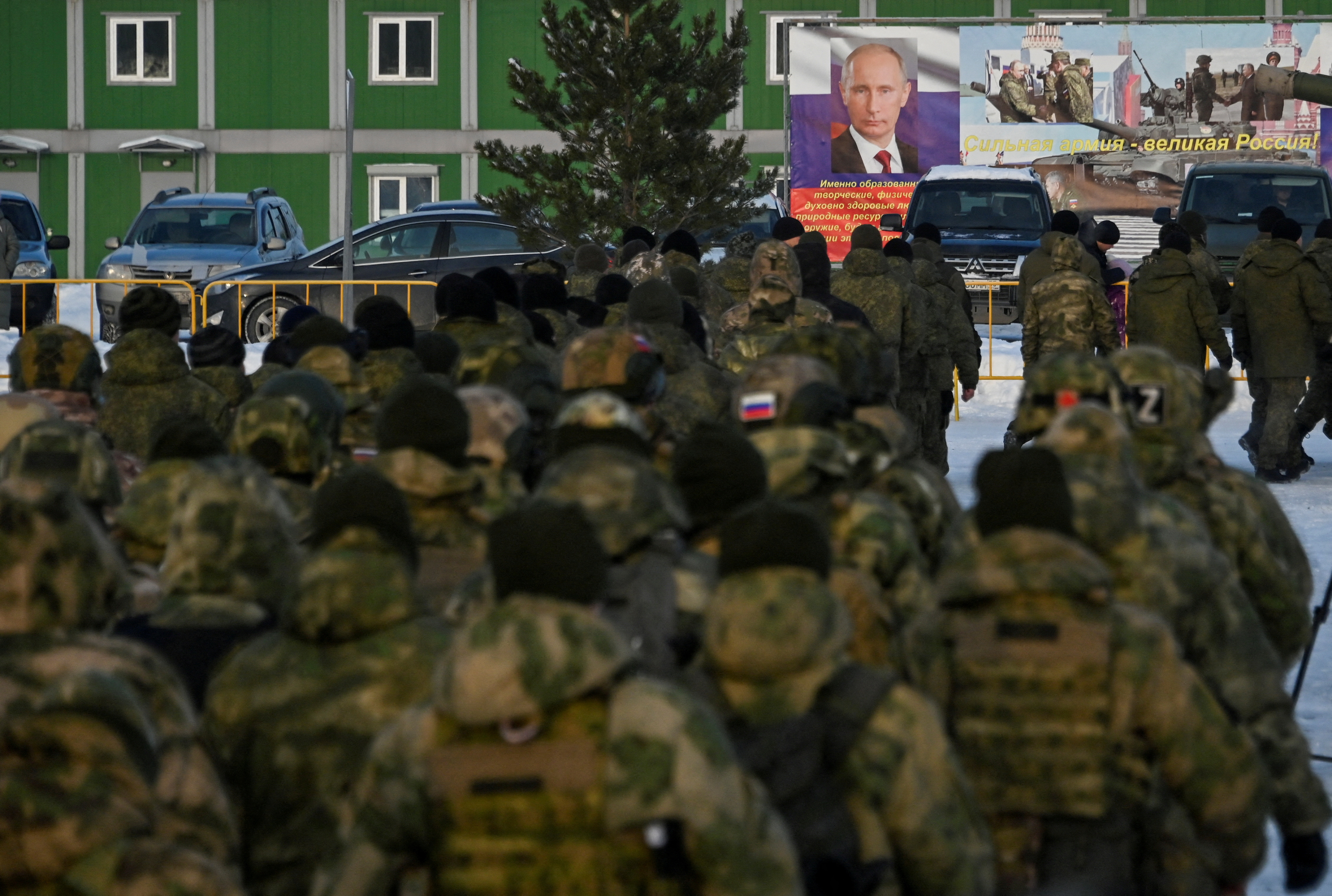 Поднятия зарплаты военным в 2023 году