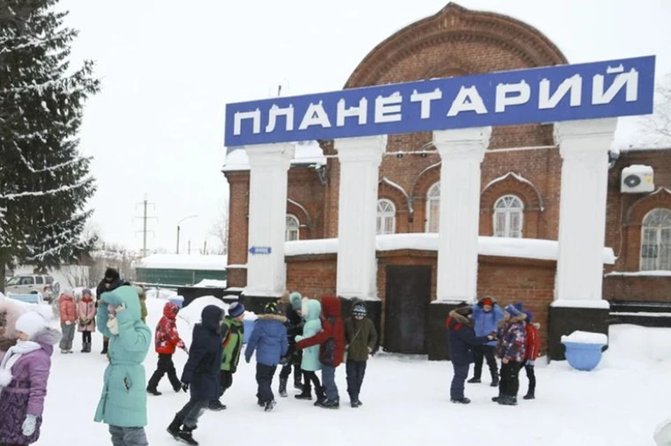 На протяжении почти 70 лет в здании работал планетарий