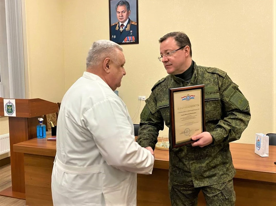 Губернатор вручил благодарственные письма ростовским врачам