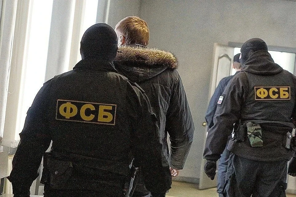 ФСБ задержала жителя Твери, планировавшего вступить в ВСУ
