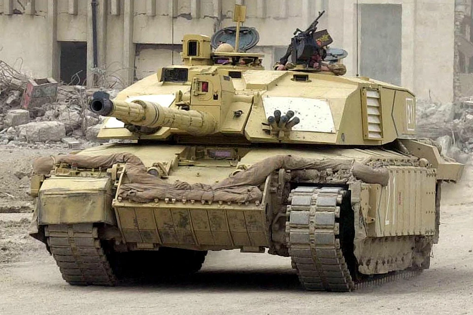 Британское правительство должно предоставить Украине 14 основных боевых танков Challenger 2