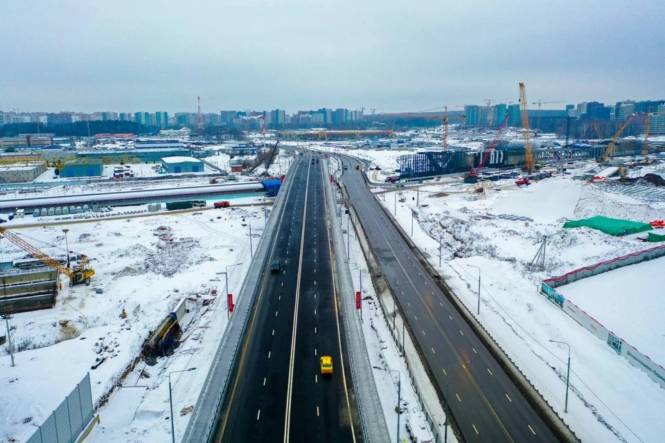 Сергей Собянин открыл путепровод в поселке Коммунарка Фото: телеграм-канал Сергея Собянина