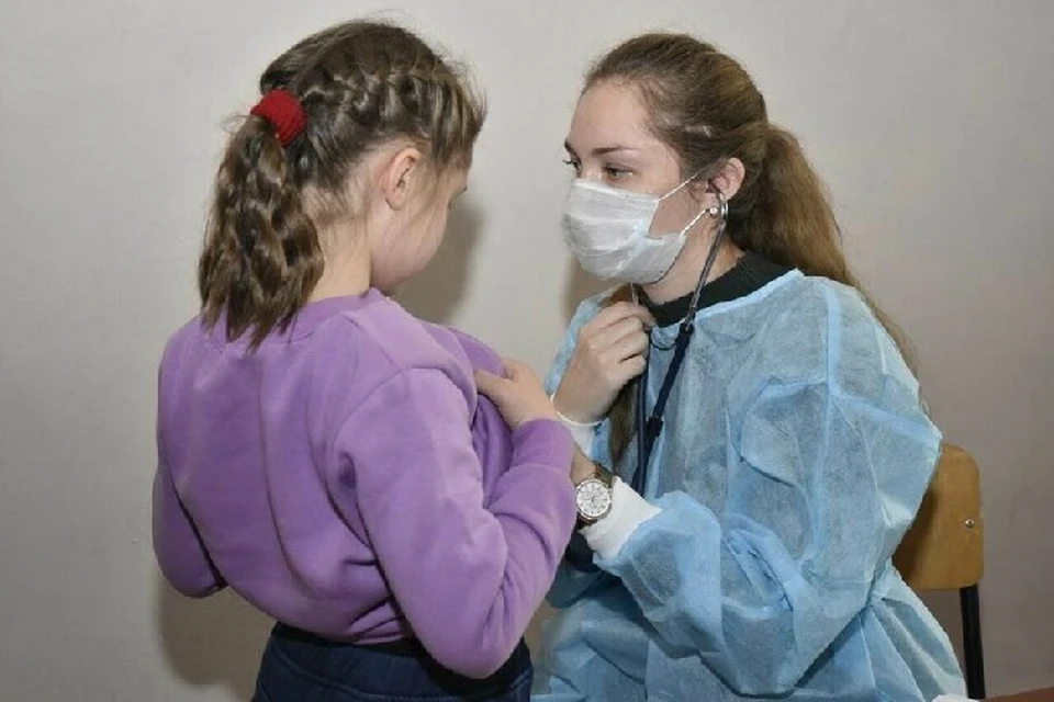 Осмотры детей в Донбассе продолжатся до конца учебного года