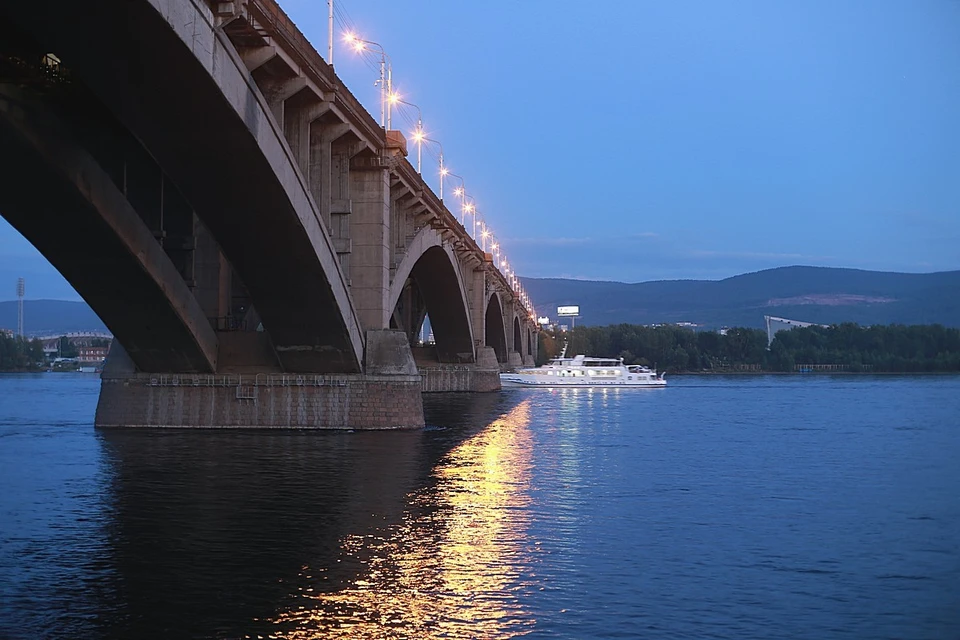 В Красноярске на ремонт Коммунального моста потратят 200 миллионов рублей