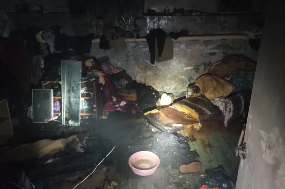 25 жильцов эвакуировали из-за пожара в подвале дома в Липецке