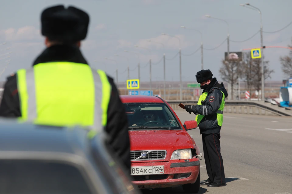 На Ставрополье экс-автоинспектор обвиняется в превышении должностных полномочий