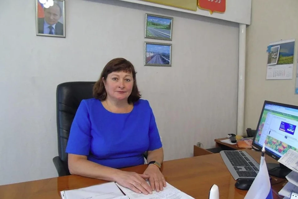 Надежда Салионова попалась на взятке в 65 тысяч рублей. Фото: администрация Бердяушского городского поселения