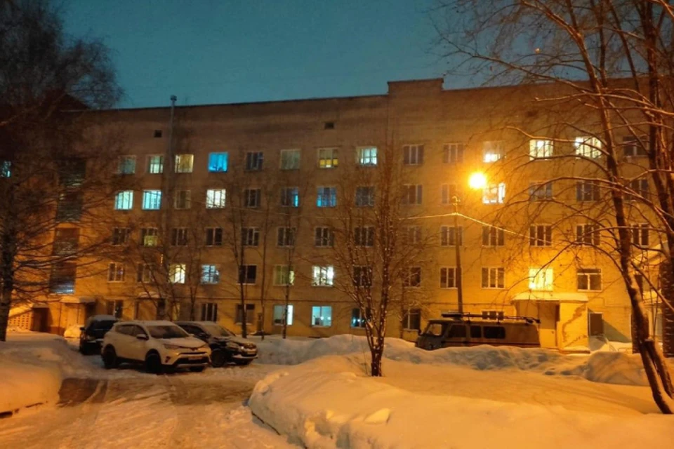 Сигнализация сработала в поликлинике областного тубдиспансера. Фото: ГУ МЧС по Кировской области